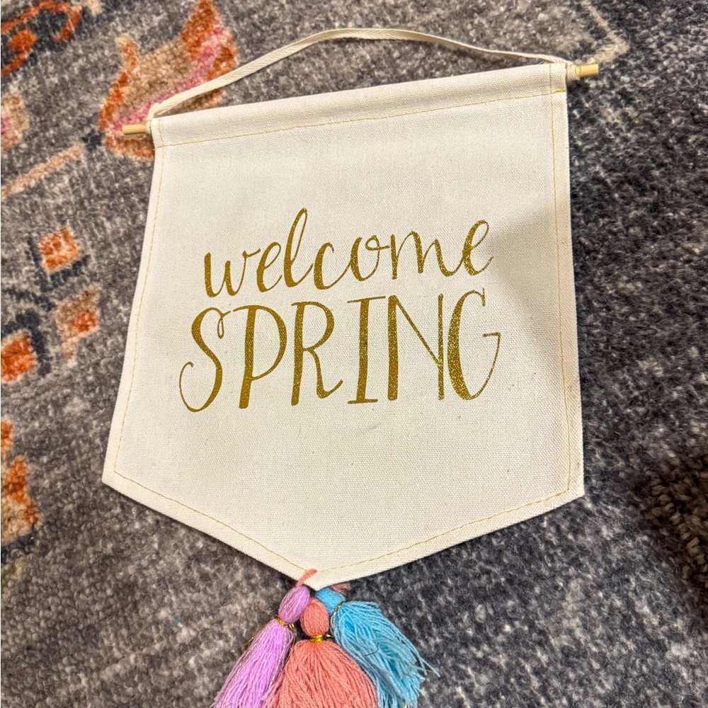 🩷🩵🧡”Welcome Spring” Hanging Banner with Tassels – 10” x 10”